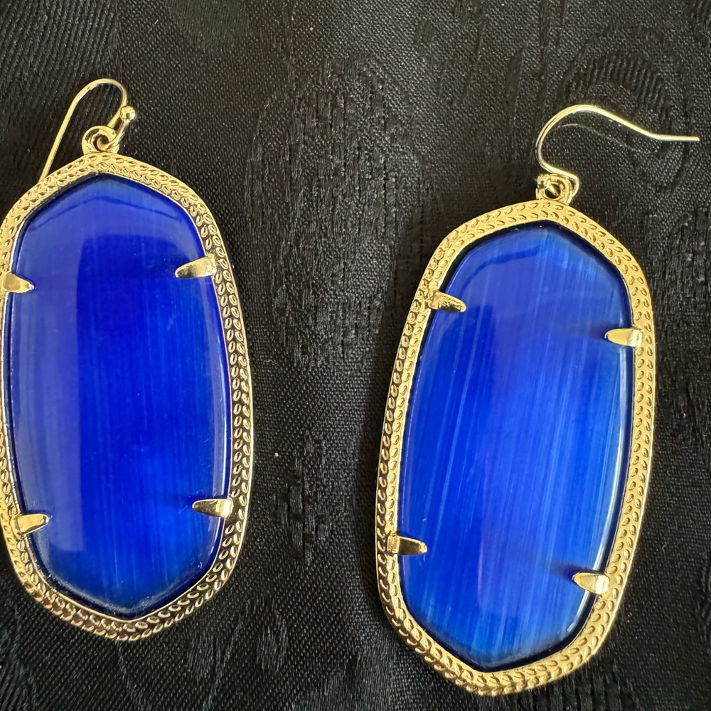 Kendra scott blue earing